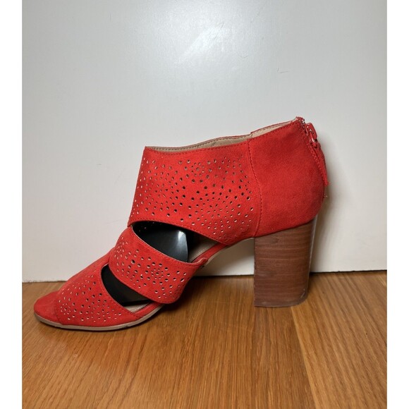 Anabelle Shoes Womens Size 8 Red Cutout Peep Toe Chunky Heel Suede Zip Sandals - Picture 4 of 10